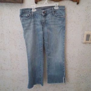 Abercrombie and Fitch capri jean pants